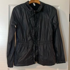 GapBody Fit windbreaker
